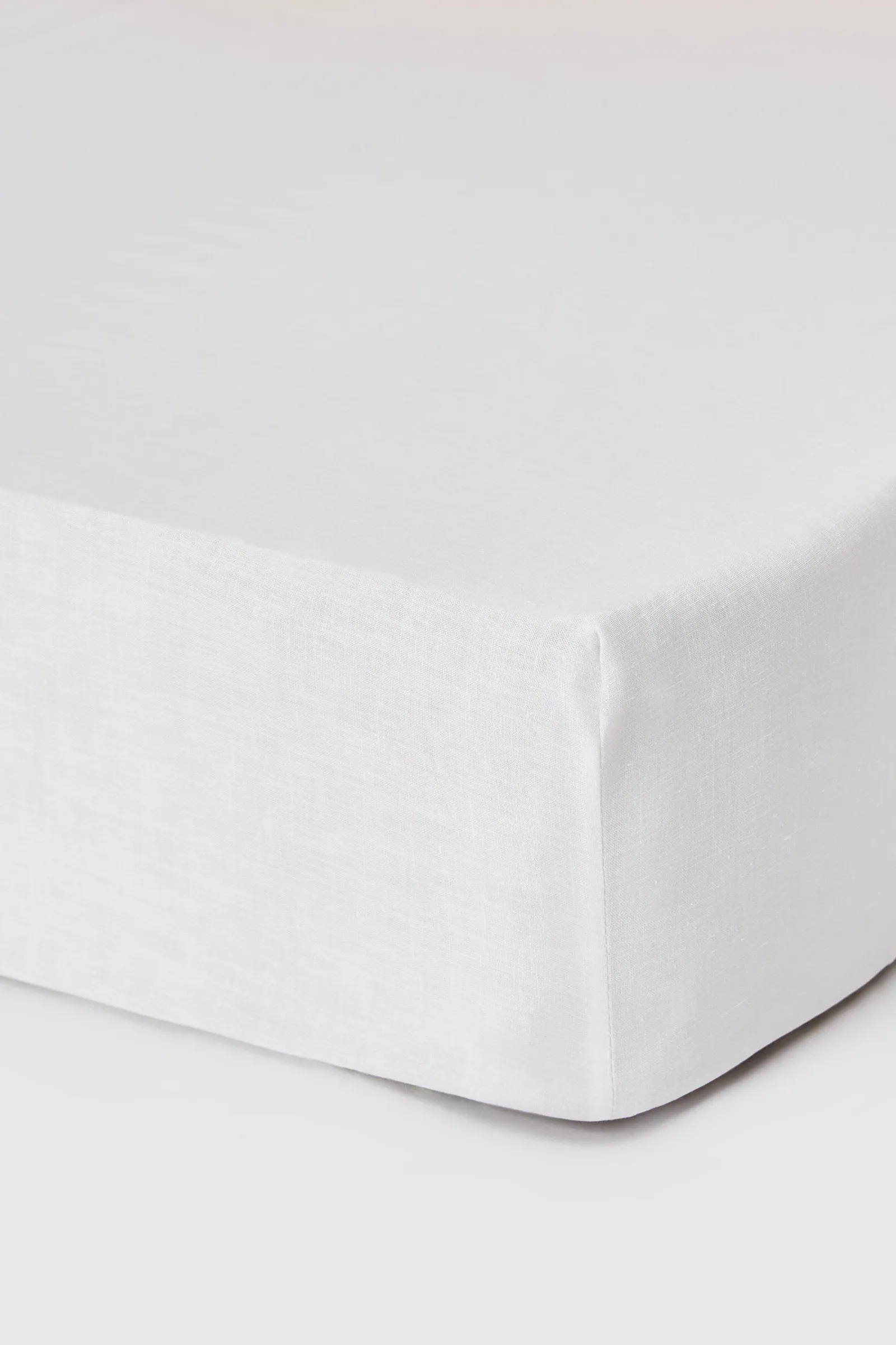 Easy Care Double Fitted Sheet