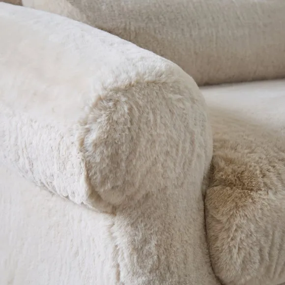 Millie Faux Fur Snuggle Chair 4
