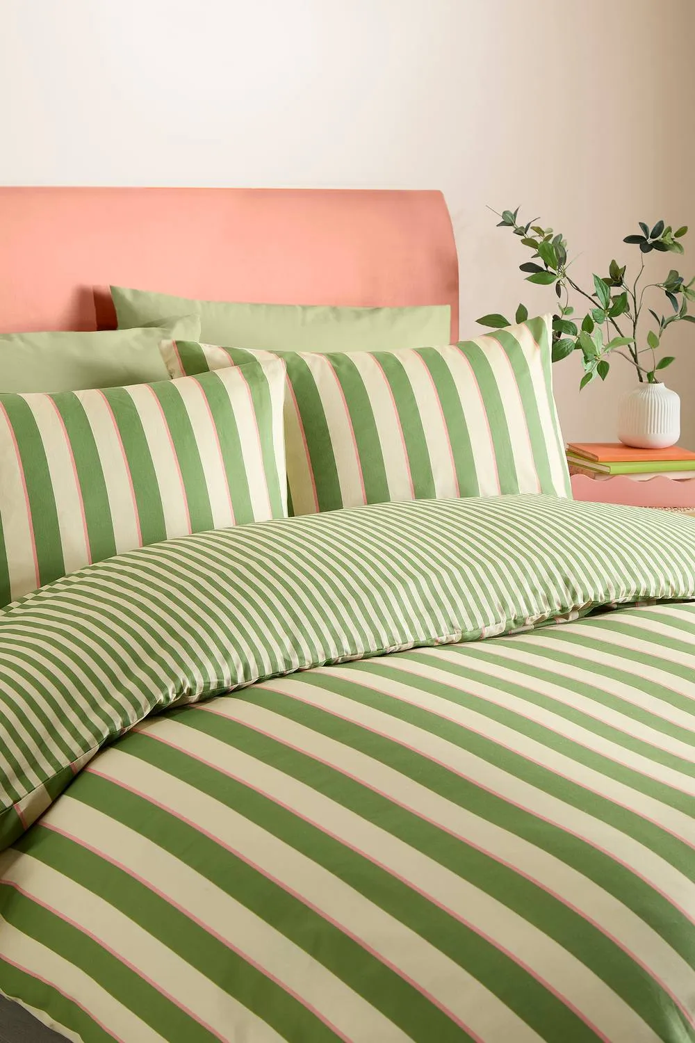 Fusion 'Bold Stripe' Easy Care Duvet Cover Set in Green 2