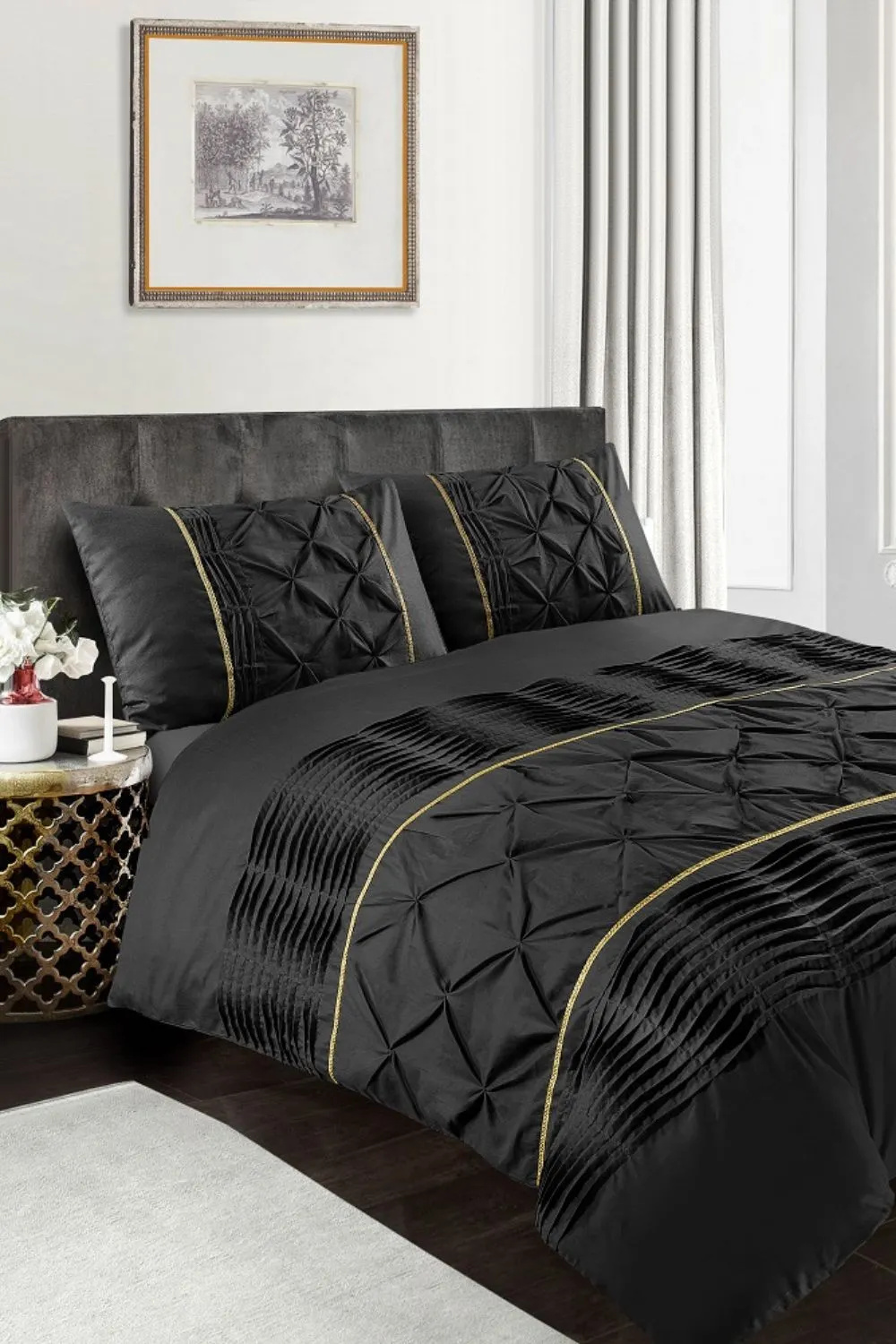 HomeSpace Direct Eleanor Embellished Pintuck Glitter Detail Duvet Cover Set in Black