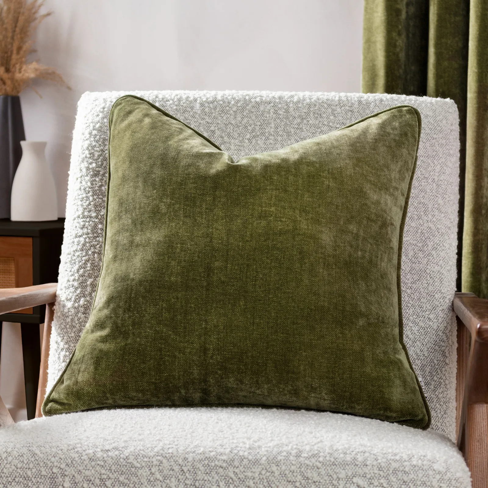 Yard Heavy Chenille Woven Piped Cushion in Olive 1