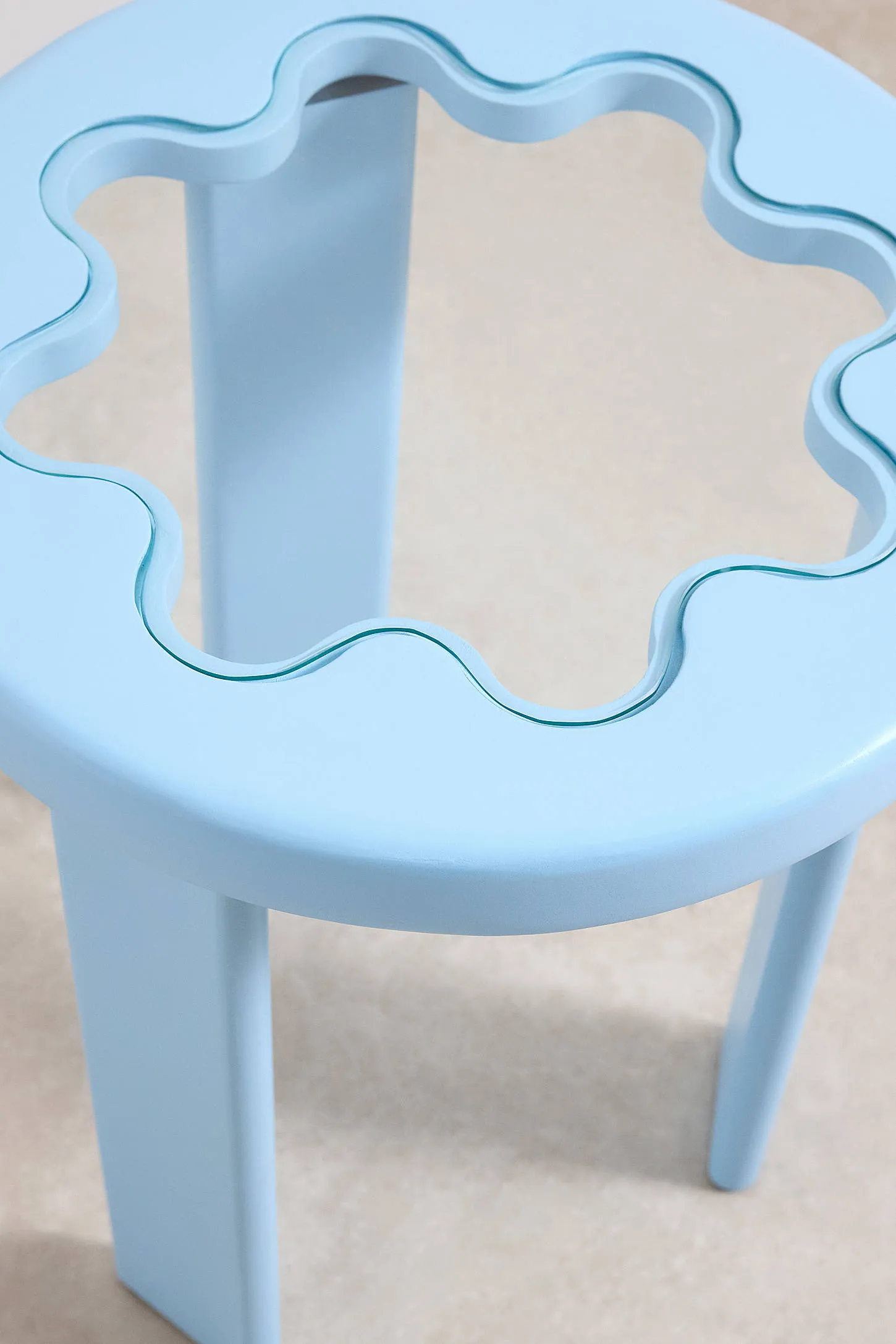 Wavy Glass Side Table - Blue 4