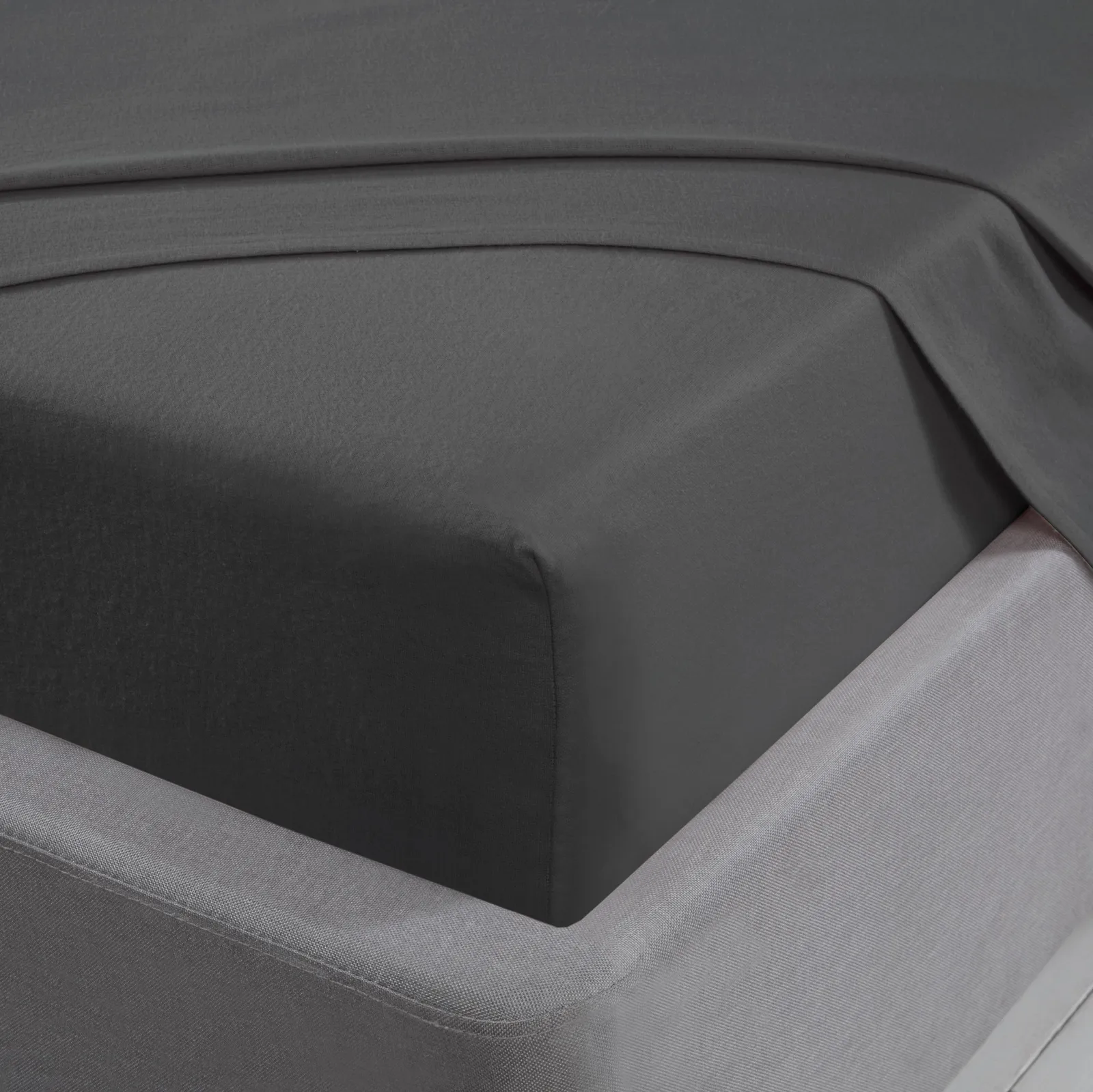 Smart Living 100% Brushed Cotton Flannelette Luxury 35cm Deep Fitted Sheet in Charcoal