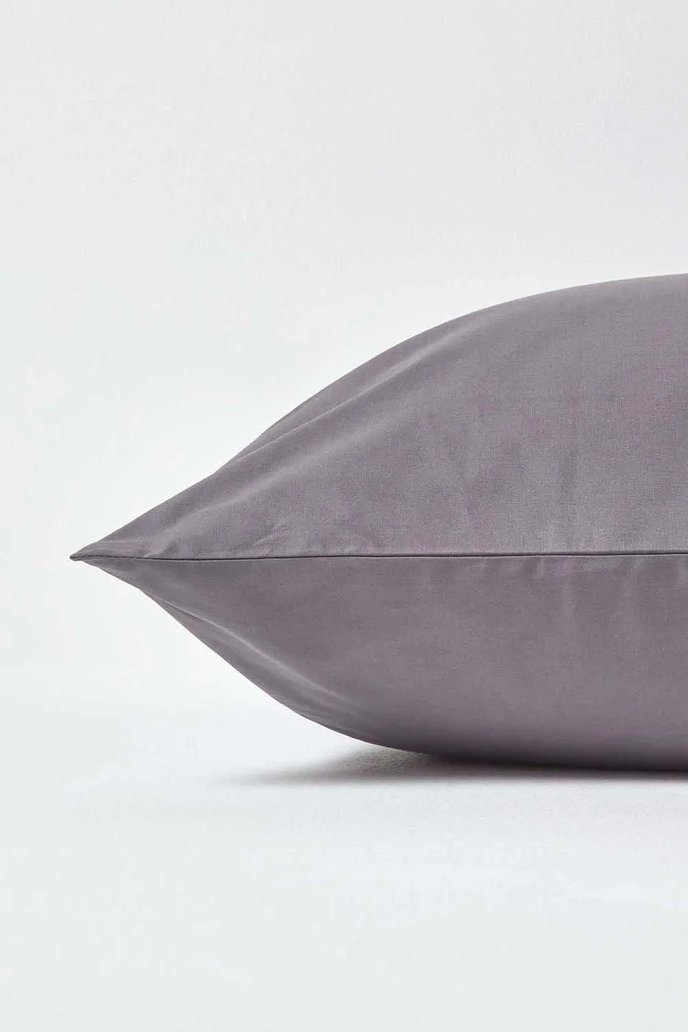 Homescapes Continental Egyptian Cotton Pillowcase 200 TC, 80 x 80 cm in Dark Grey 2