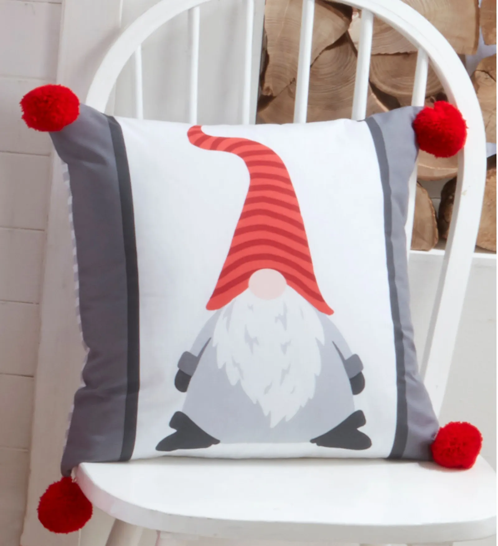 Rapport Home Festive Gonk Cushion Cover (43x43 cm)