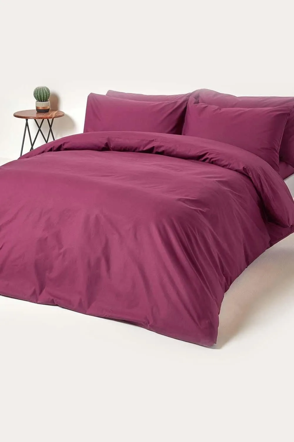 Homescapes Egyptian Cotton Flat Sheet 200 Thread Count in Plum 4