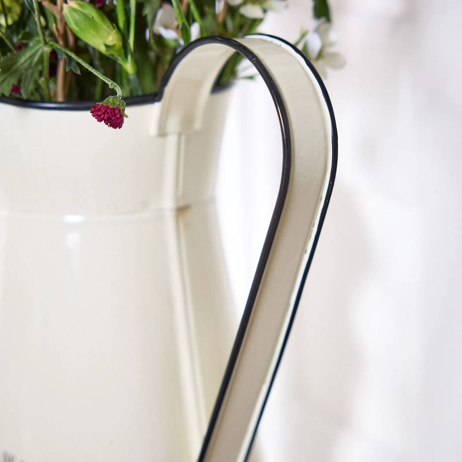 Dibor Vintage Style Cream Pitcher Jug Home Decor Table Flower Vase in White 5