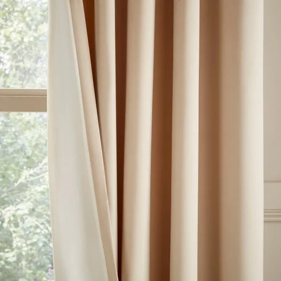 Luxe Velour Eyelet Curtains (Blackout Available) 4