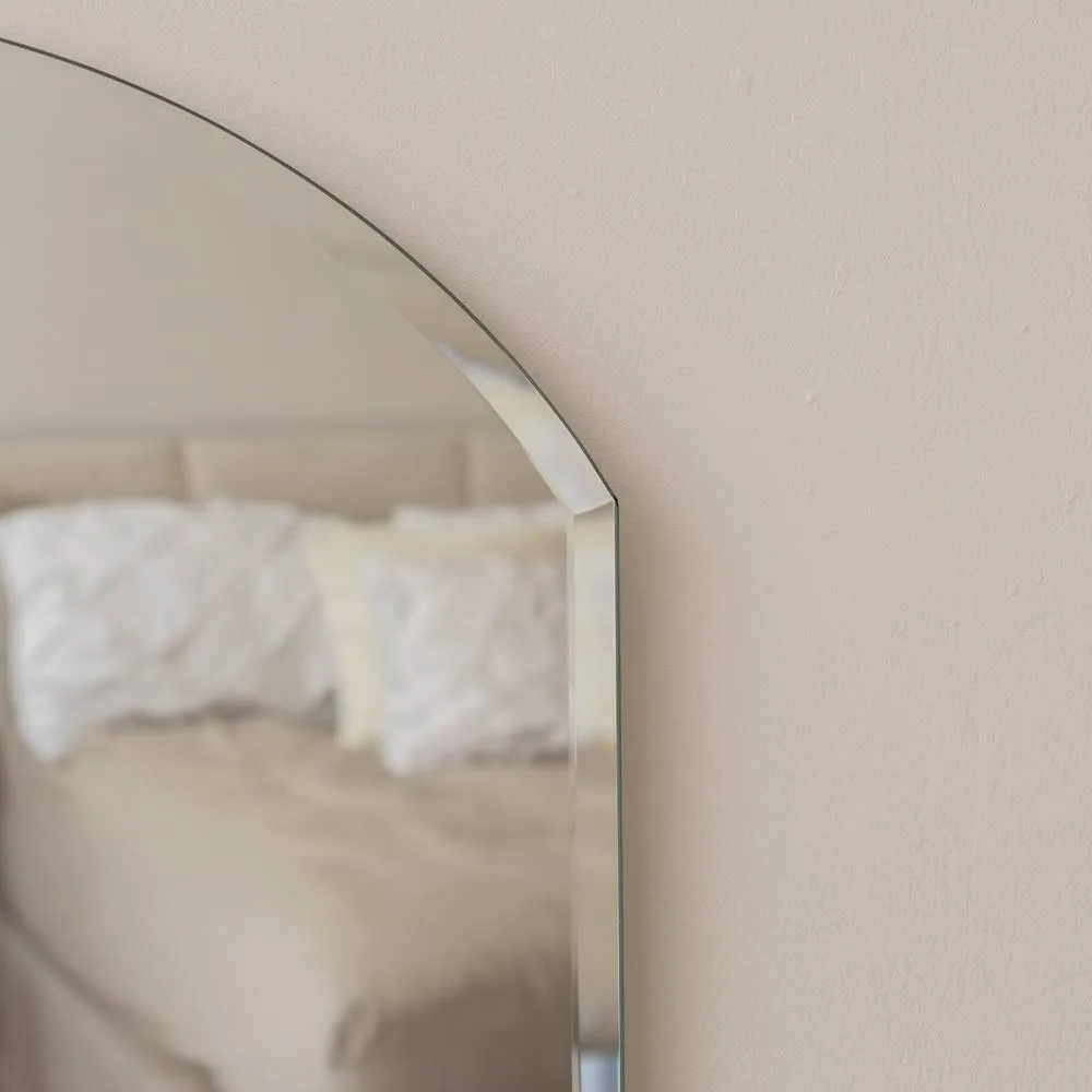 Melody Maison Arched Frameless Bevelled Wall Mirror - 35cm X 71cm in Silver 2