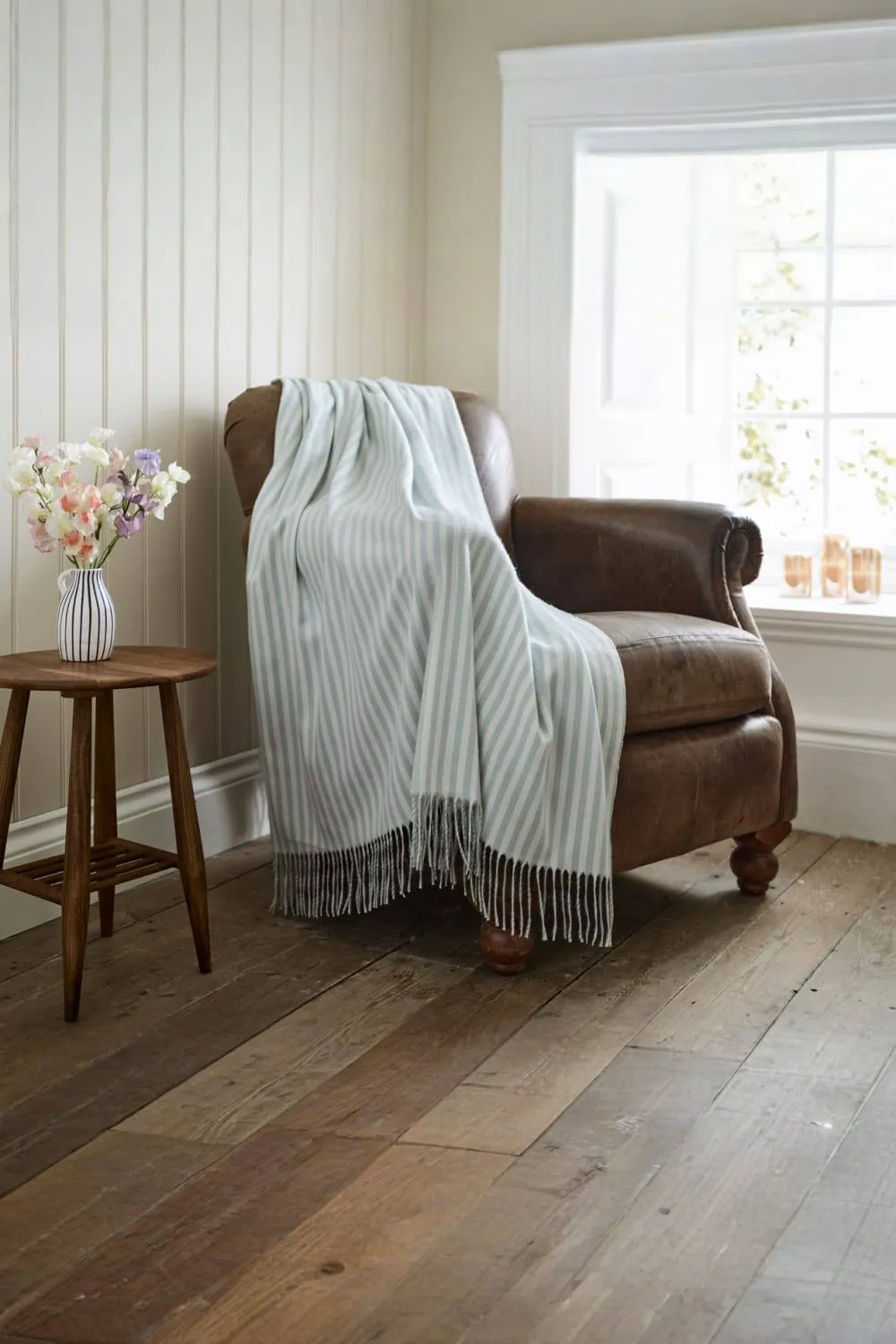 Lobster Creek Salcombe Stripe Supersoft Yarn Dyed Jacquard Woven Throw in Blue
