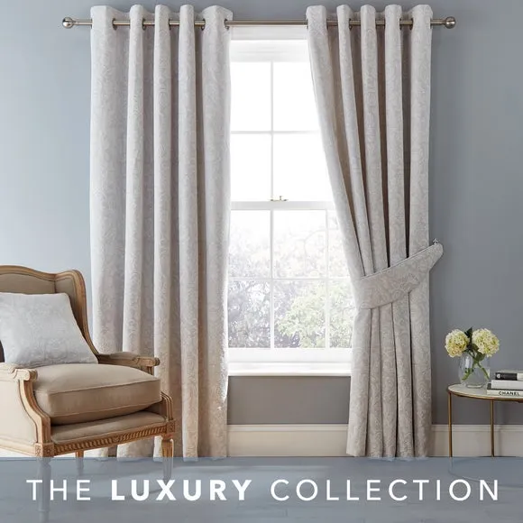 Dorma Winchester Eyelet Curtains 2