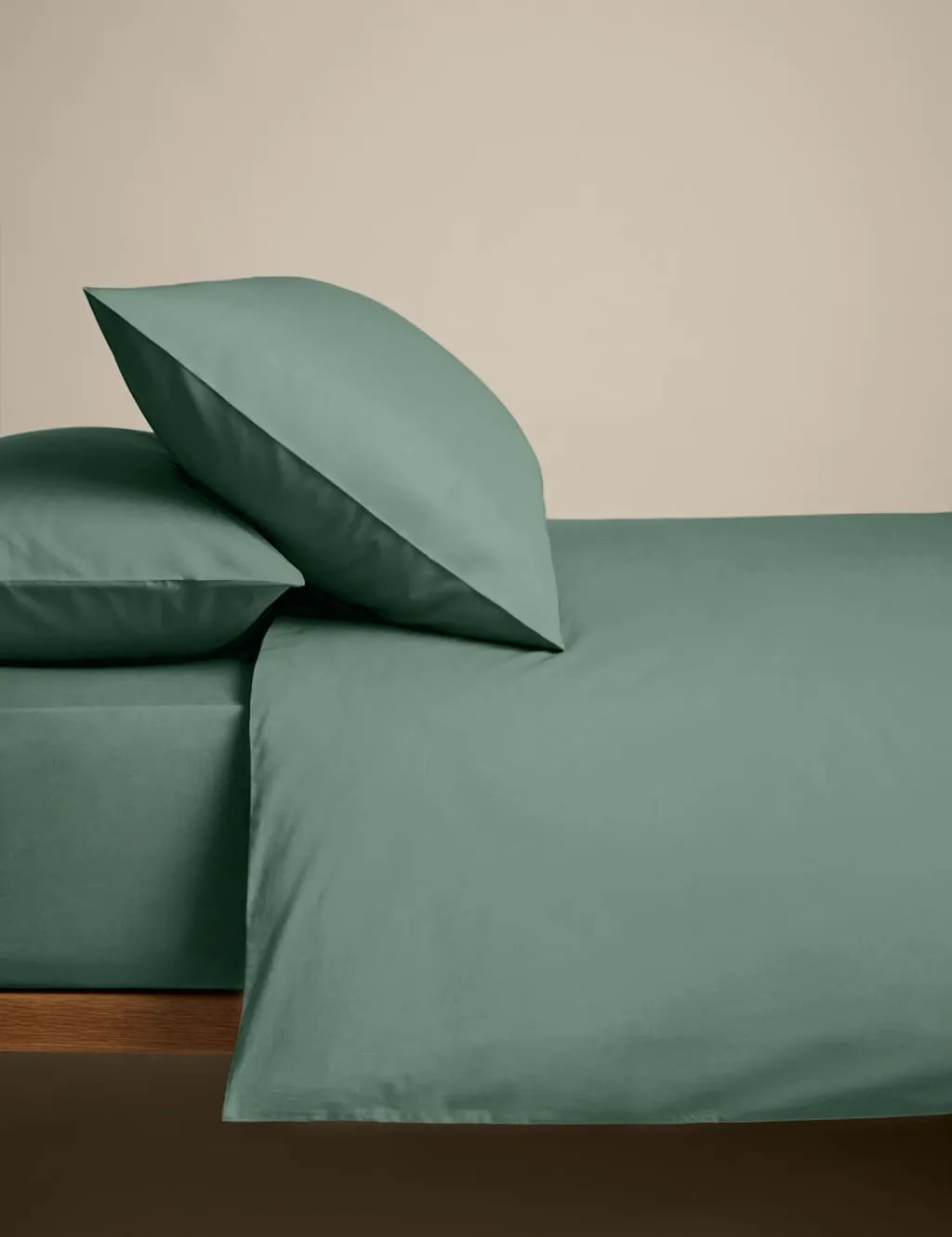 M&S Cotton Rich Bedding Set Smokey Green