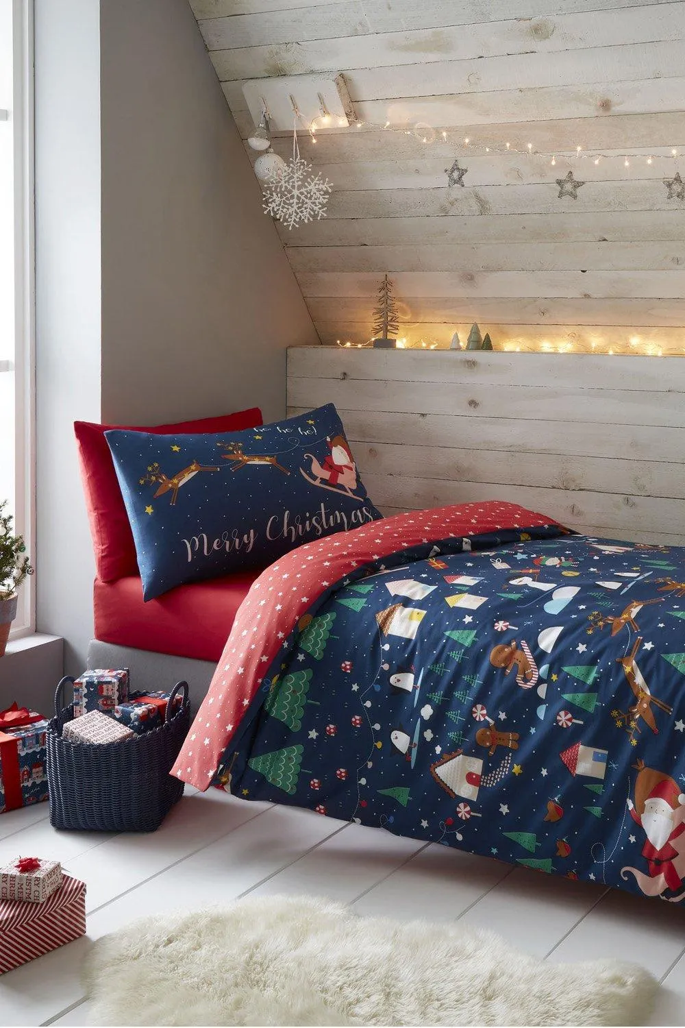 Santa's Christmas Wonderland King Duvet Set