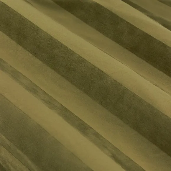 Paoletti Regency Stripe Eyelet Curtains 3