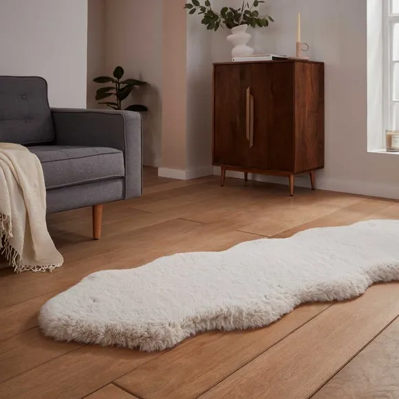Super Teddy Faux Sheepskin Rug 2