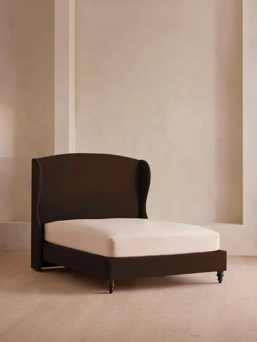 Rivas Bed, King, Velvet, Chocolate