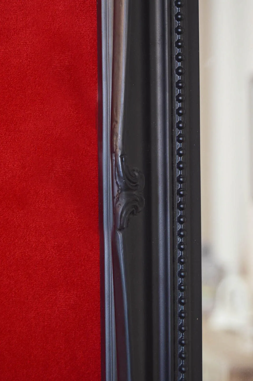 MirrorOutlet Fraser Black Beaded Dress Mirror 102cm x 72cm 4