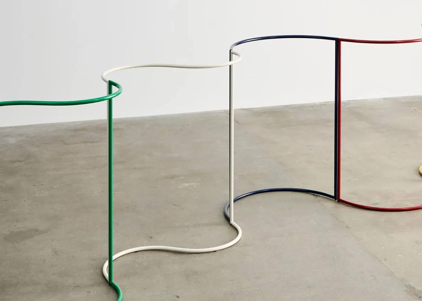 HAY S Shape Colour Rack Black 3