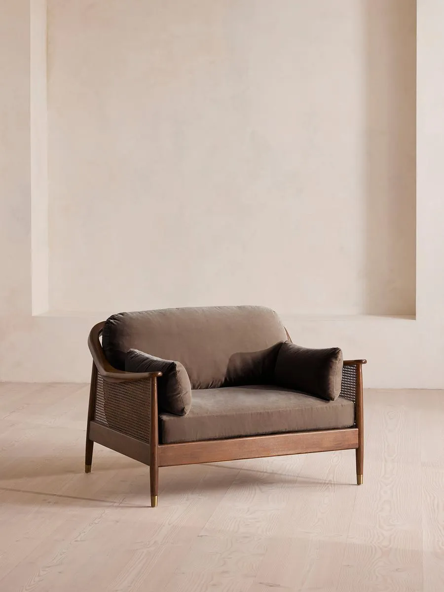Atlanta Loveseat, Velvet, Taupe