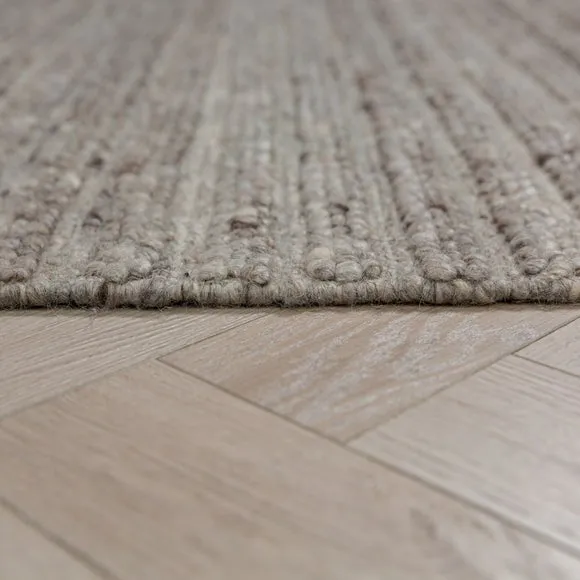 Tonal Textured Wool Rug 4