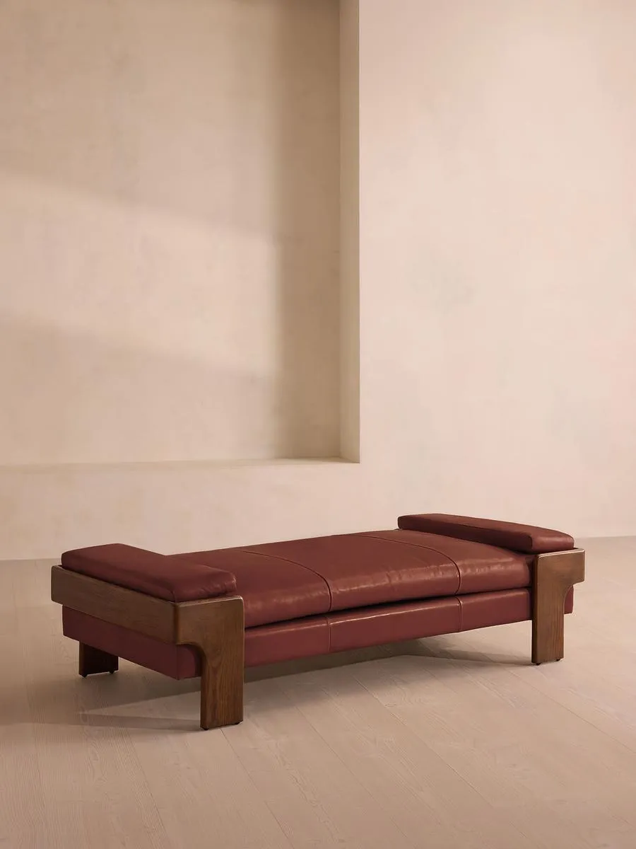 Marcia Daybed, Leather, Sangria