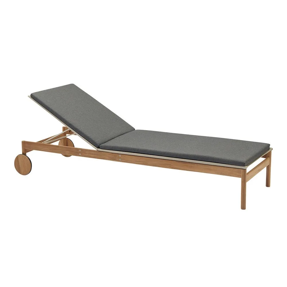 Fritz Hansen Pelagus Sunbed Cushion Charcoal 3