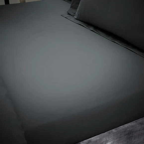 Hotel 230 Thread Count Percale 100% Cotton Fitted Sheet 2