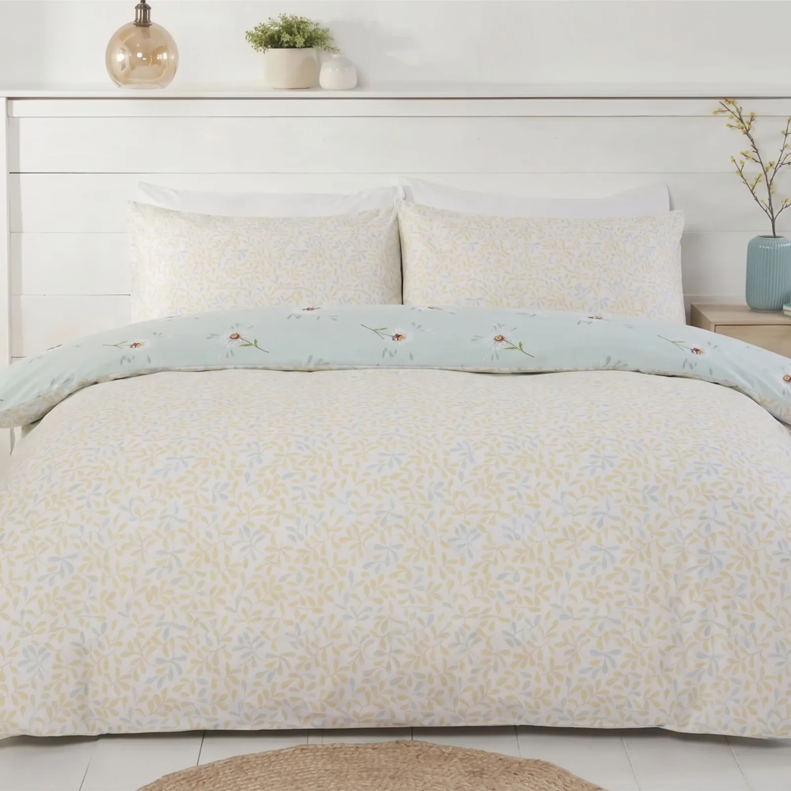 Rapport Home Daisy Floral Polycotton Duvet Cover Set with Pillowcase in Duck Egg Blue 3