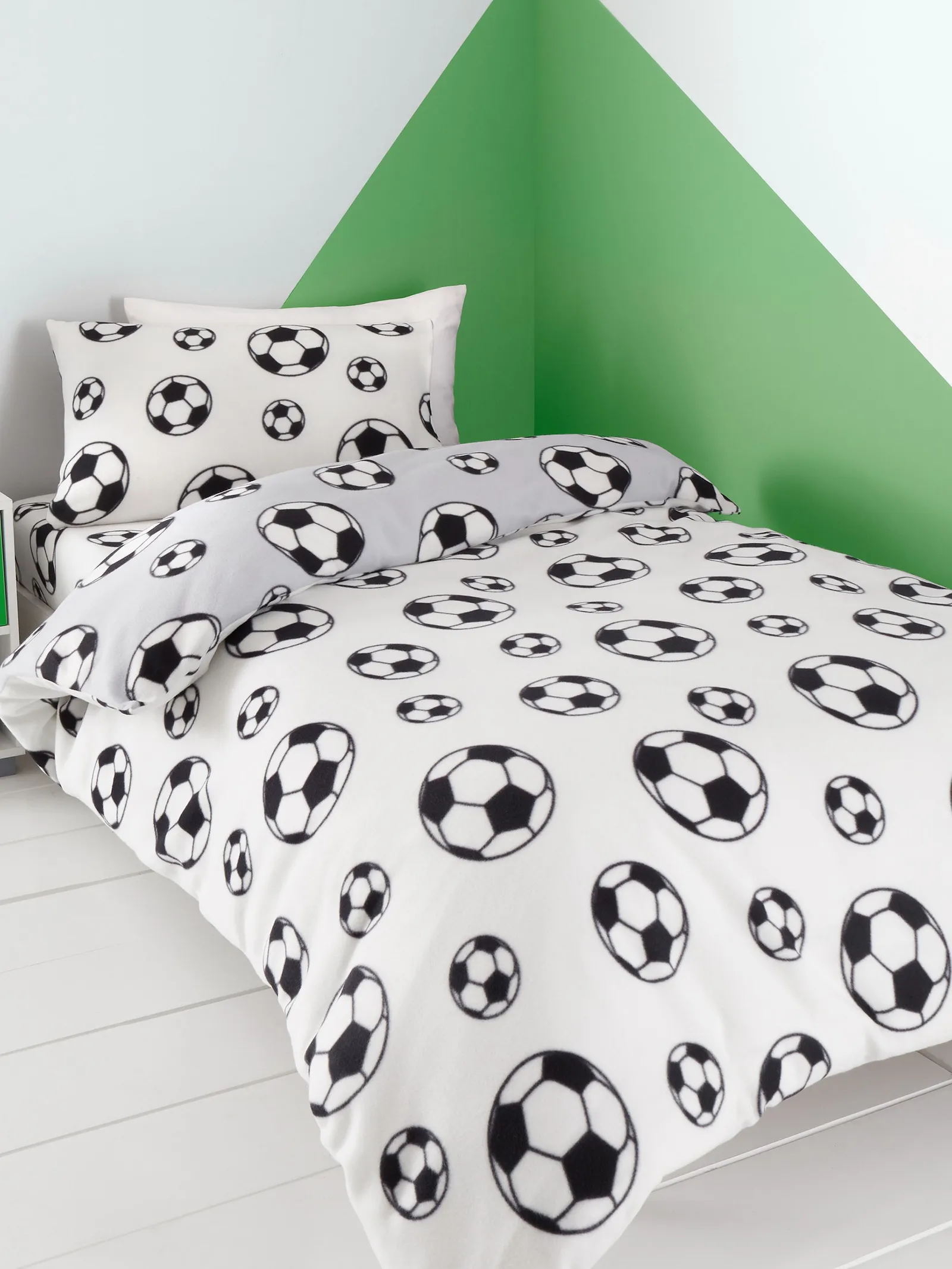 Catherine Lansfield 'Football Fleece' Duvet Cover Set in Grey 2