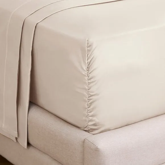 Dorma 800 Thread Count 100% Cotton Sateen Fitted Sheet 1