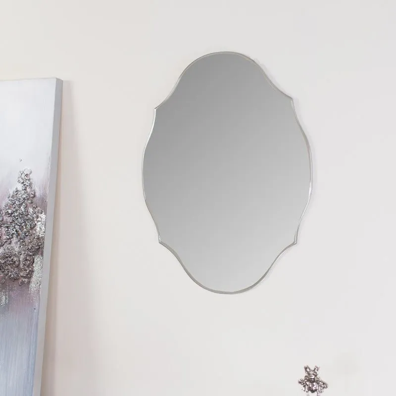 Melody Maison Vintage Frameless Bevelled Wall Mirror 38cm X 50cm in Clear 4