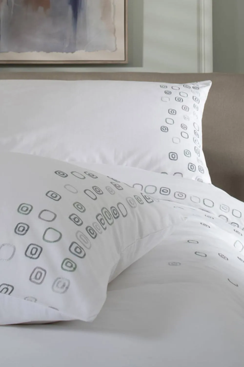 The Lyndon Company Blocks Cotton Duvet Set with Embroidered in White 5