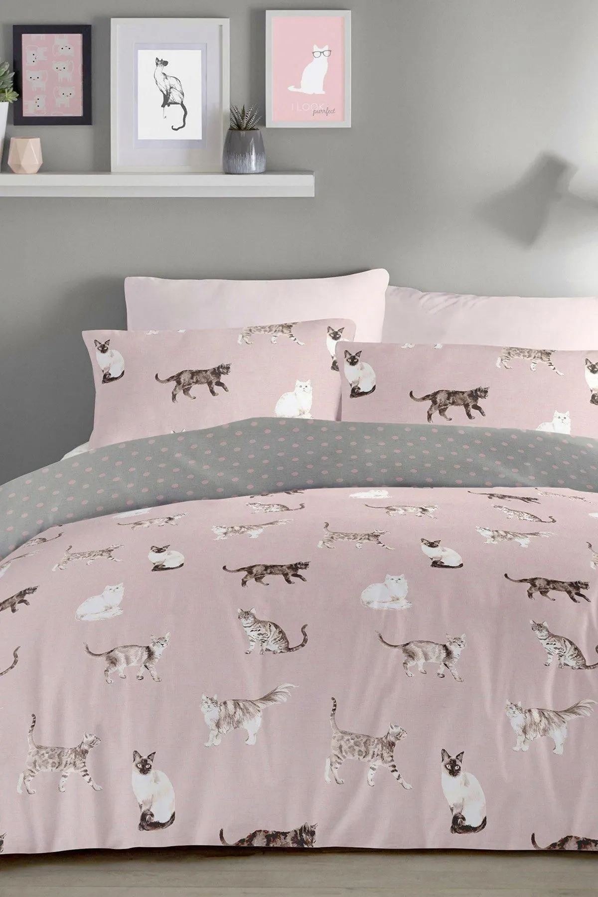 Fusion 'Cats' Luscious Hand Drawn Cat Print Duvet Cover Set in Rose 1