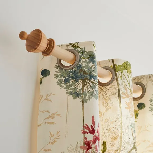 Sherwood Urn Wood Curtain Pole 2