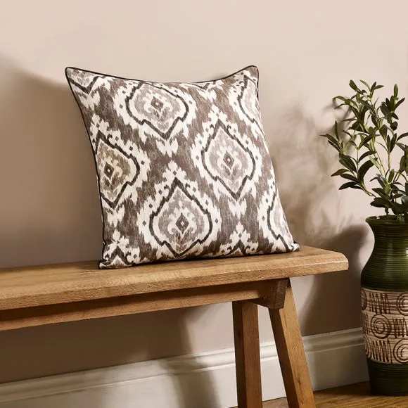 Pineapple Elephant Suri Cushion