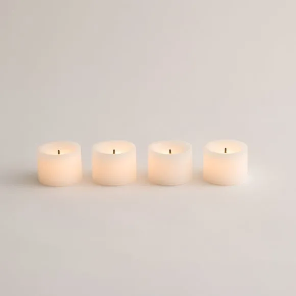 Set of 4 Mini LED Wax Votive Candles 2