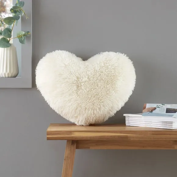 Catherine Lansfield Cuddly Heart Cushion 1