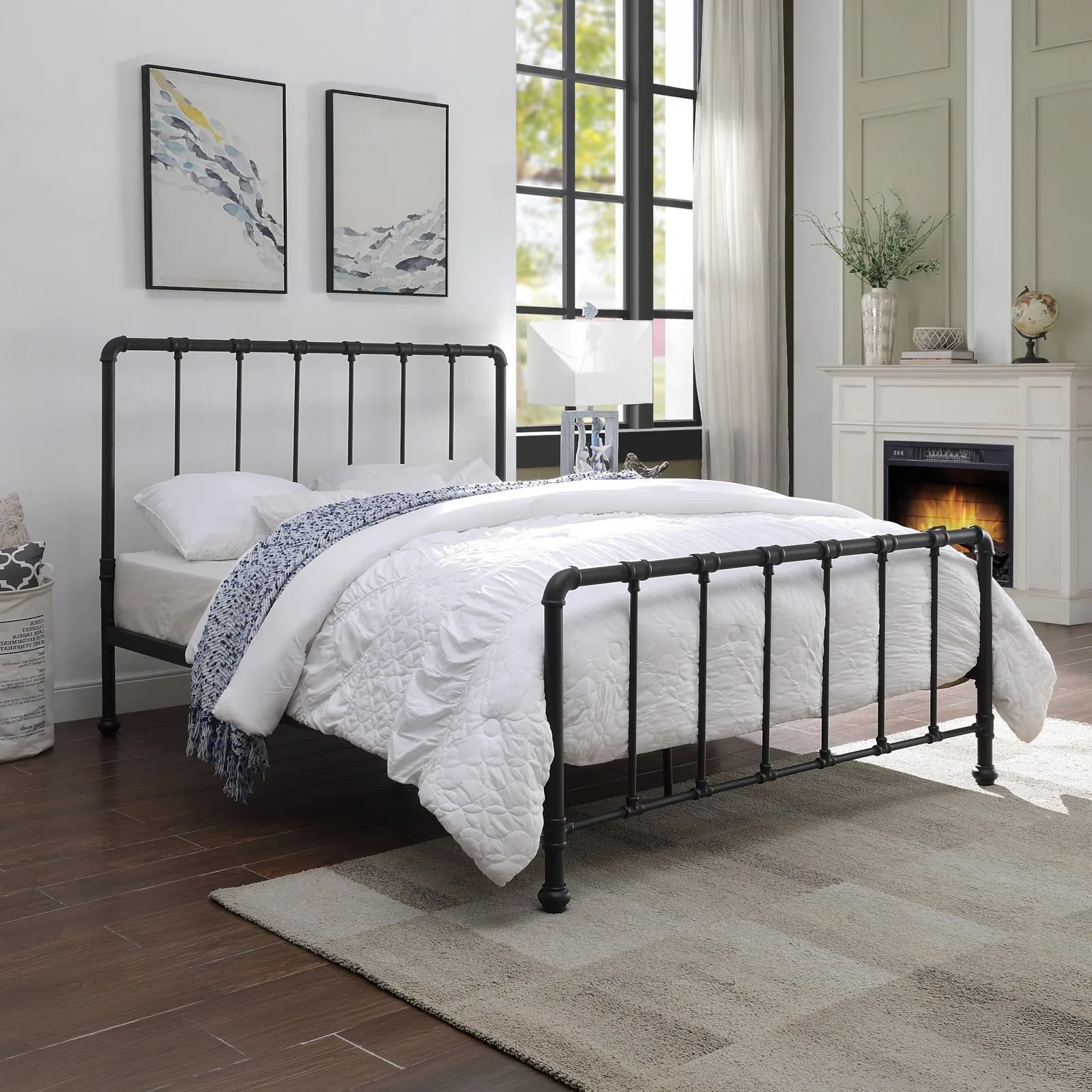 Kinnerton - Double - Industrial Style Bed- Black - Metal - 4ft6 - Happy Beds