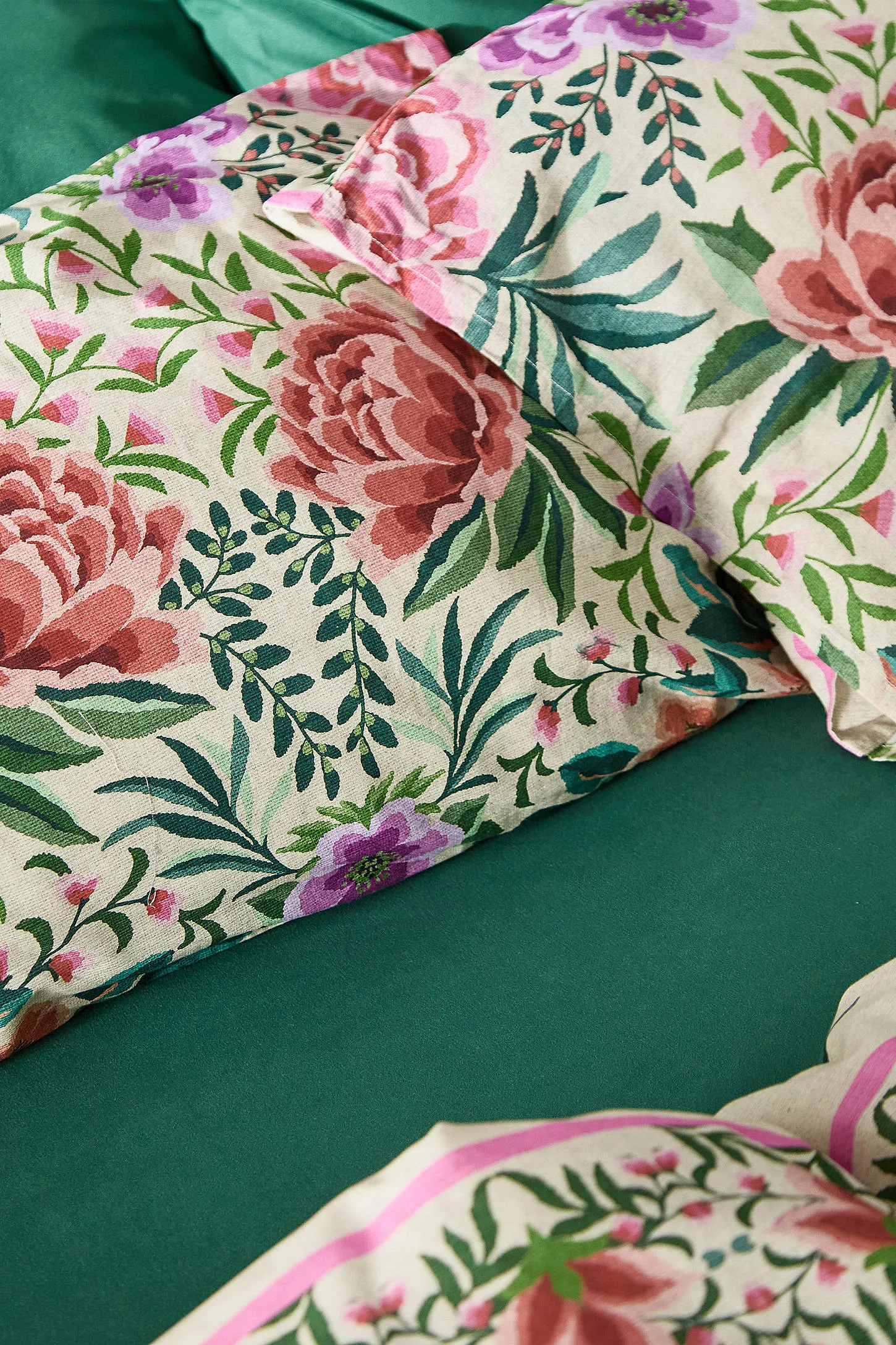 Evelyn Floral Duvet Set - Dark Green 4