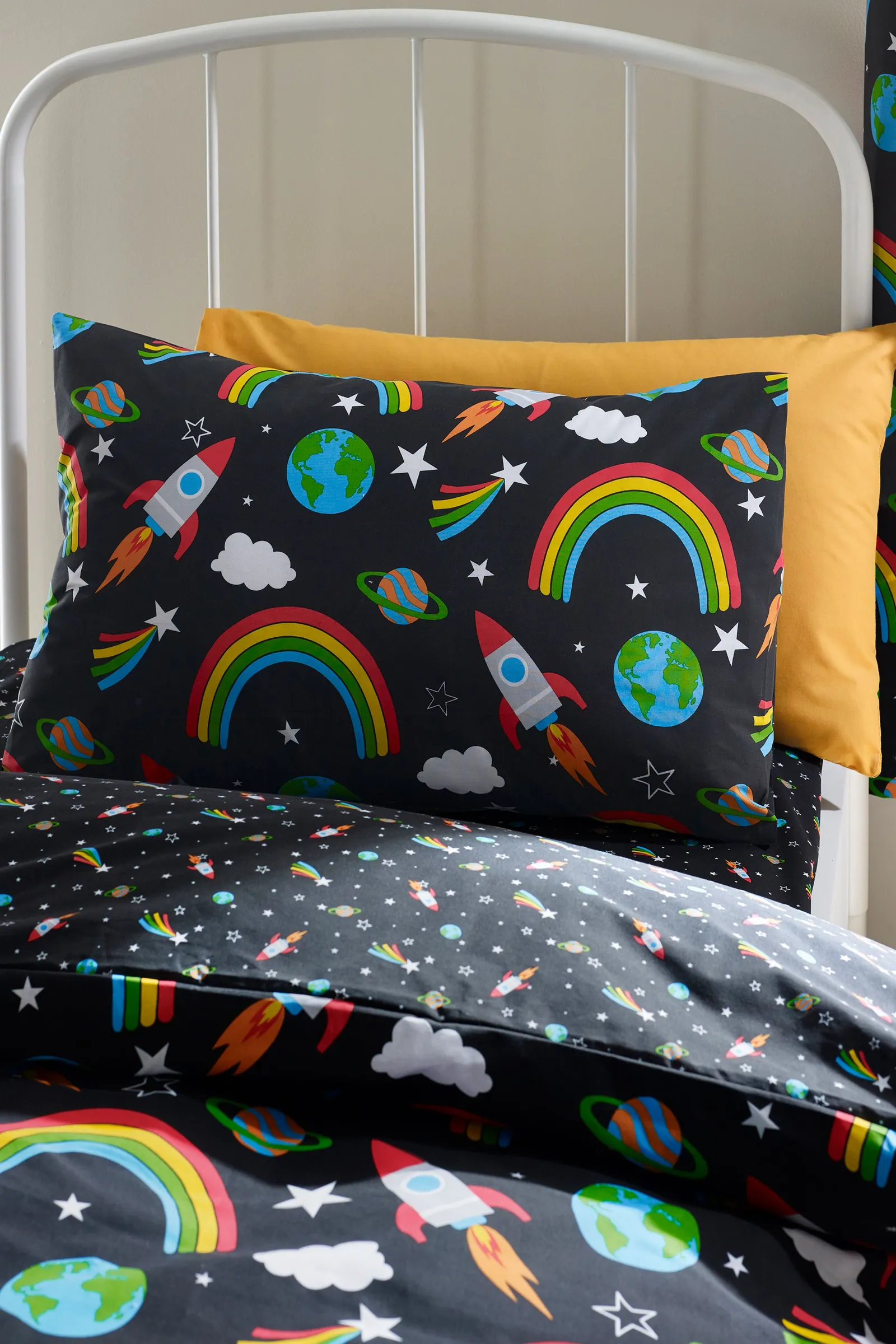 Catherine Lansfield 'Rainbow Rockets' Reversible Duvet Cover Set in Black 3