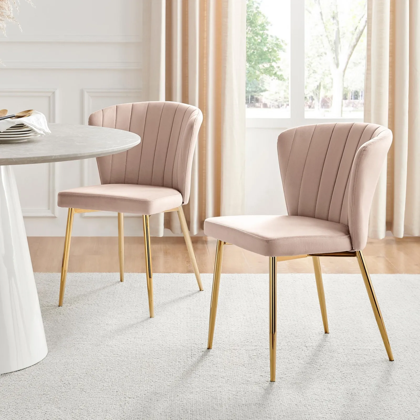 FurnitureboxUK Set of 2 Danica Velvet Dining Chairs With Gold Legs in Pink