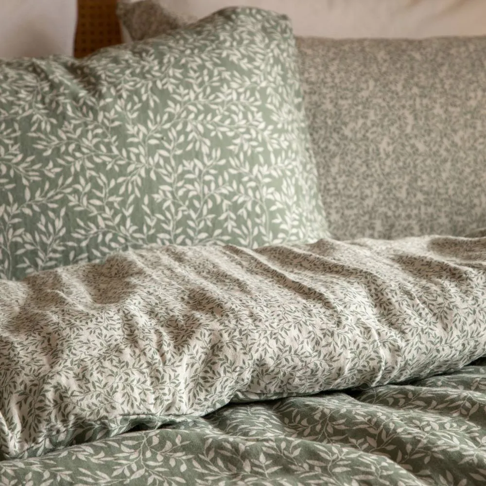 Yard Perrie Leaf Muslin 100% Cotton Duvet Cover Set in Green 6