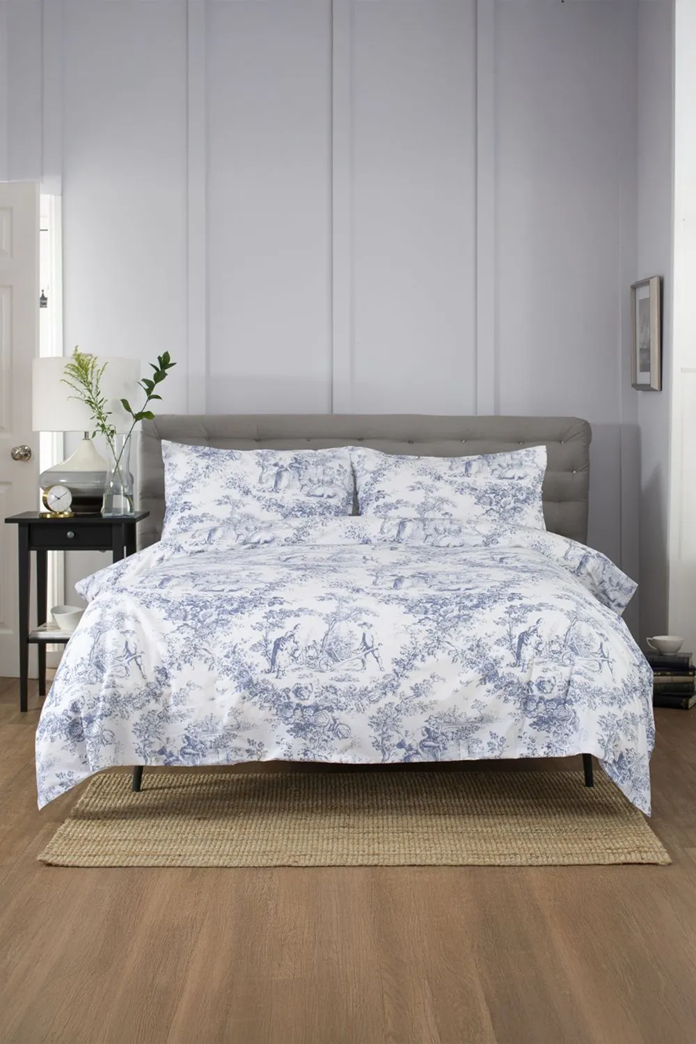 The Lyndon Company Toile De Jouy Luxurious 200 Thread Count Housewife Pillowcase Pair | Deyongs 1846 in Blue 2