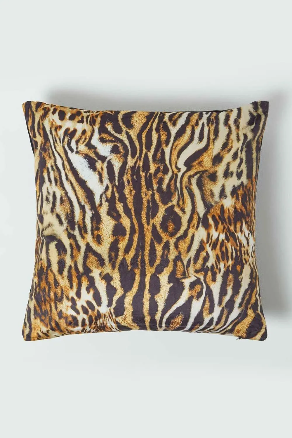 Homescapes Tiger Print Velvet Cushion 46 x 46 cm in Gold