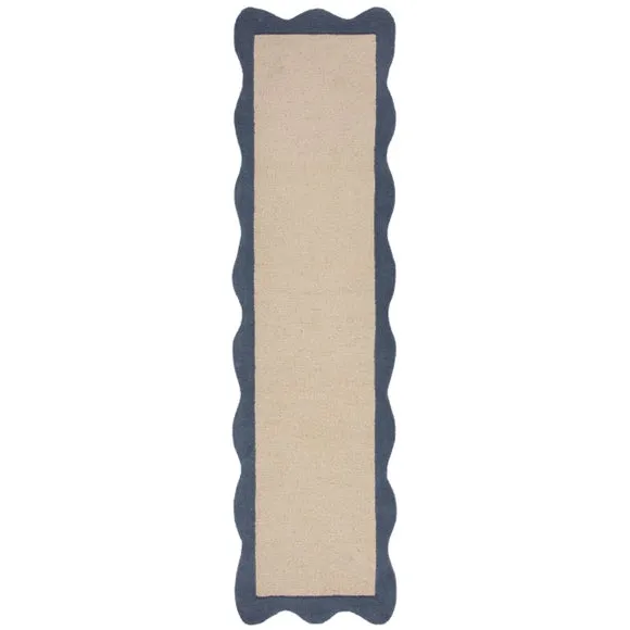 Bonnie Scallop Border Wool Runner 5