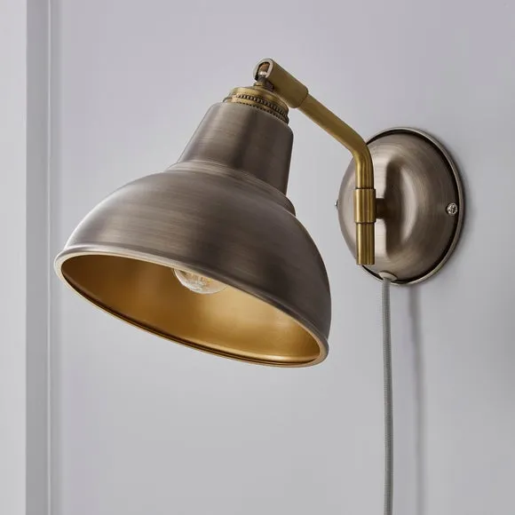 Bradwell Plug In Wall Light 2