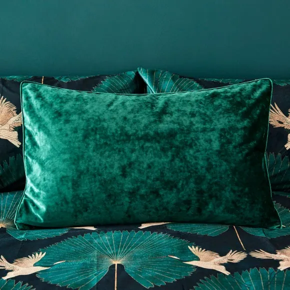 Crushed Velour Piped Pillowcase 1