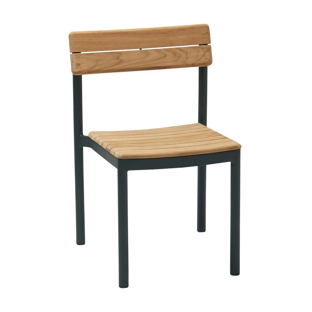 Fritz Hansen Pelagus Dining Chair in Hunter Green 2