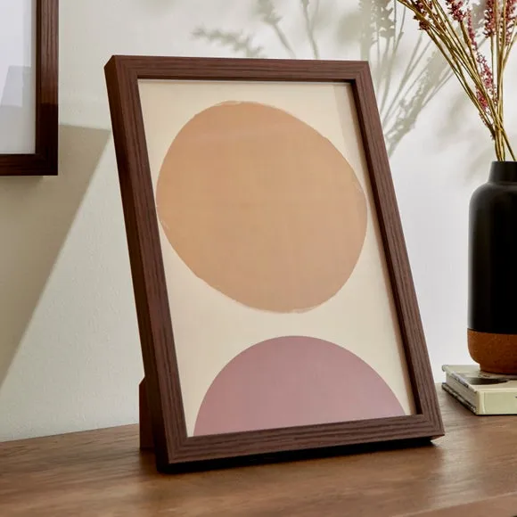 Essentials Photo Frame 1