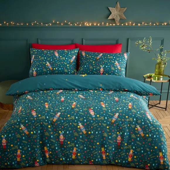 Catherine Lansfield Christmas Nutcracker Reversible Green Duvet Cover & Pillowcase Set 3